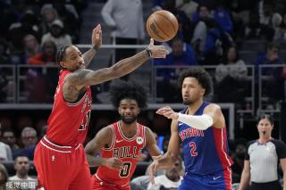 她对比赛的 她对比赛的