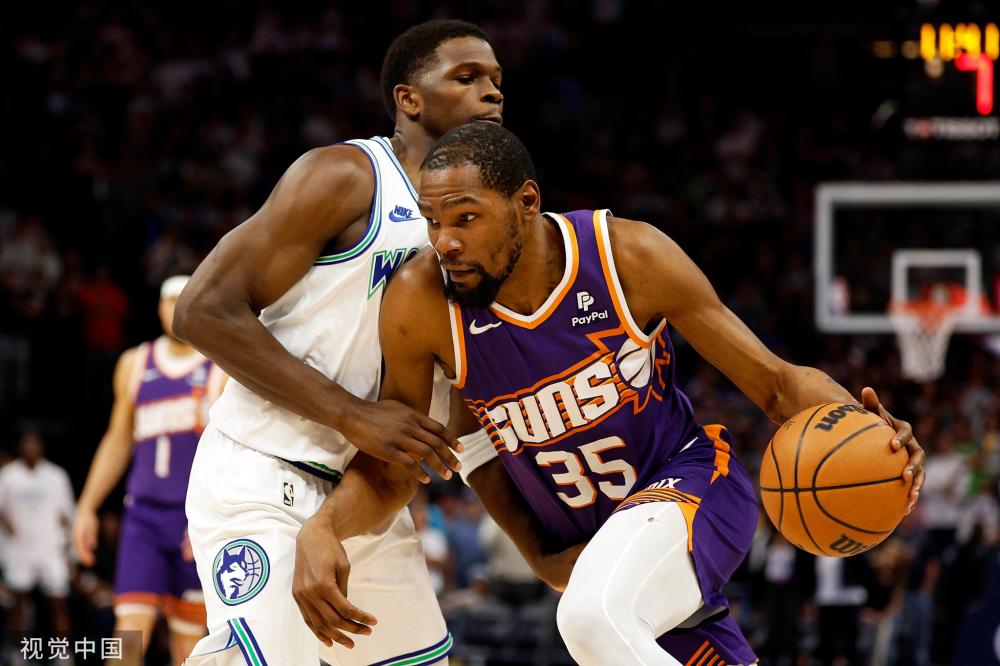 疑是最引人 疑是最引人