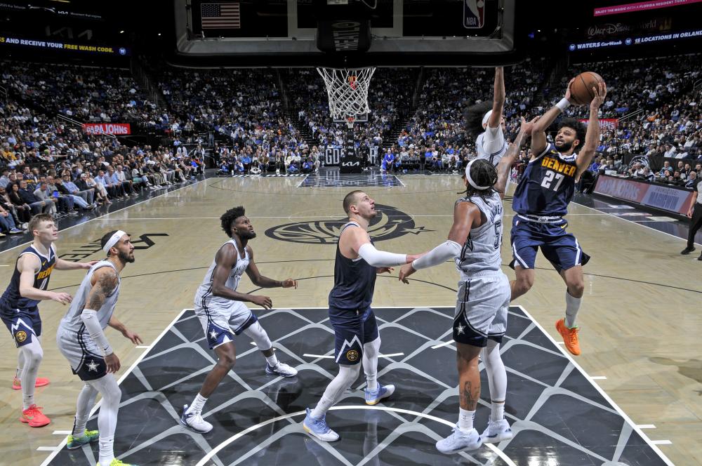 萨的主力门 萨的主力门